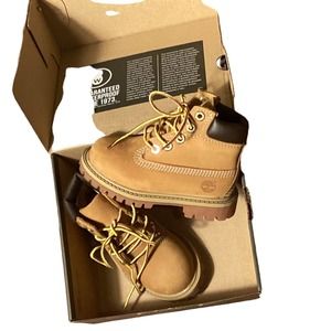 Toddler Boy Size 6 New Timberland Boots with box